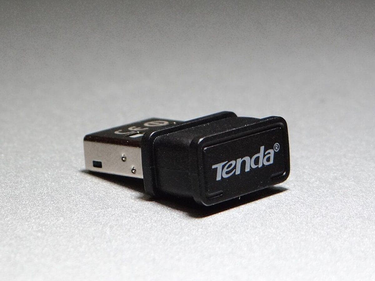 Tenda Nano USB Wi-Fi Adapter (150 Mbps)